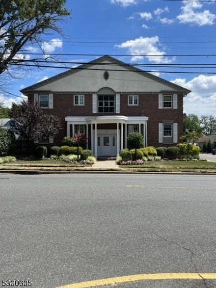 206 Main St Unit 23, Millburn, NJ 07041
