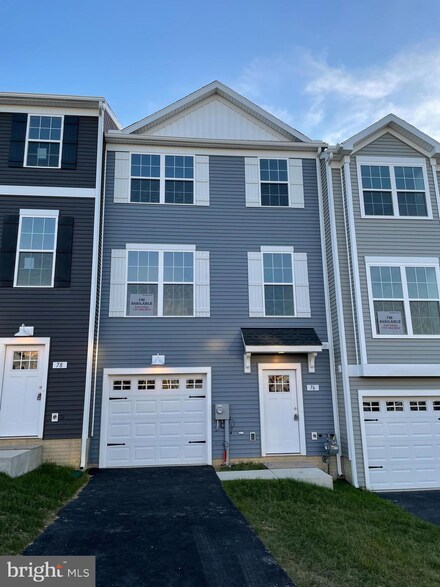 11099 Gopher Dr Unit 108, Waynesboro, PA 17268