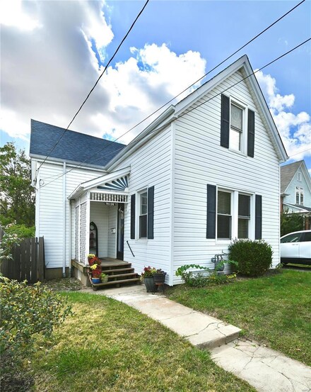 7114 South St, Saint Louis, MO 63143