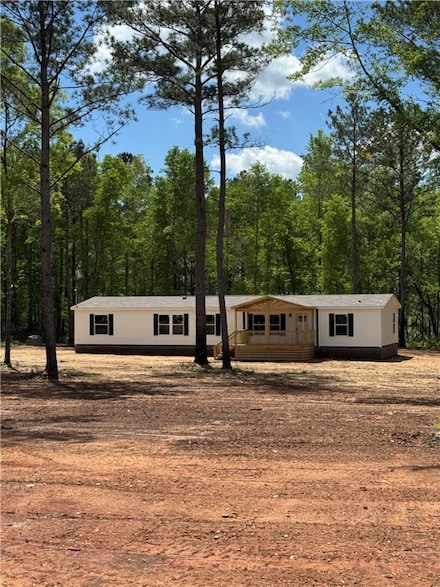1872 Lee Rd, Salem, AL 36874