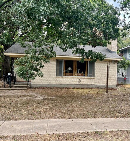 1556 W 5th Ave, Corsicana, TX 75110