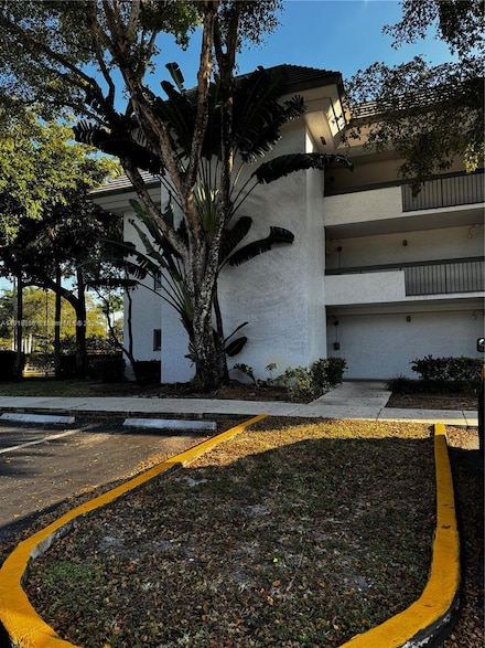 701 N Pine Island Rd Unit 101, Plantation, FL 33324
