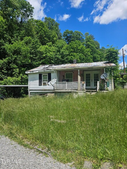 4203 Russell Creek Rd, Saint Paul, VA 24283