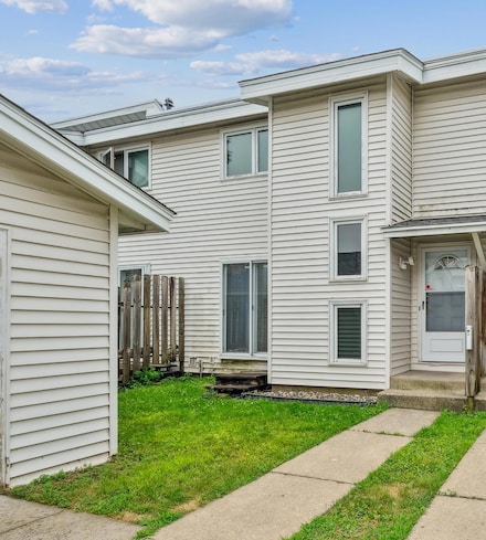 8416 22nd Ave S, Bloomington, MN 55425