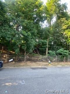1040 van Duzer St, Staten Island, NY 10304