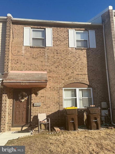 5211 Bay Rd, Bensalem, PA 19020