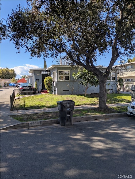 6809 Heliotrope Ave Unit 4, Bell, CA 90201