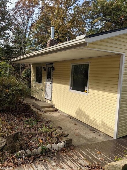 5013 Johnston Dr SW Unit 14C, Carrollton, OH 44615
