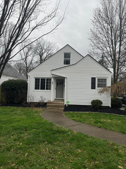 539 E Lincoln Ave, Columbus, OH 43214
