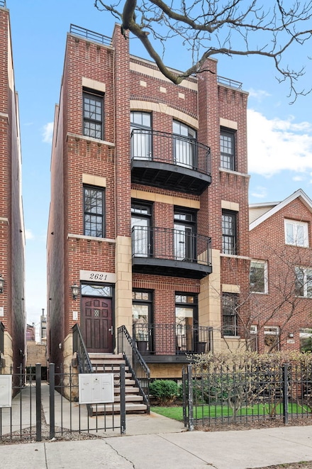 2621 N Wilton Ave Unit 1, Chicago, IL 60614