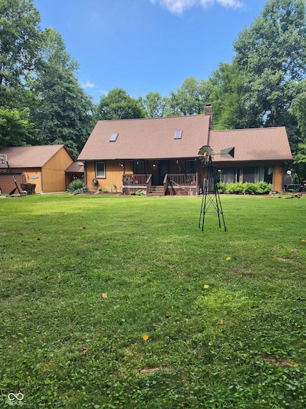 6774 S Becks Grove Rd, Freetown, IN 47235