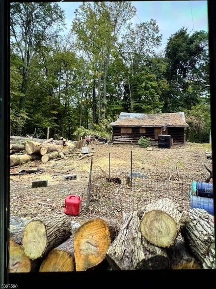 10 Flat Bush Rd, Sussex, NJ 07461