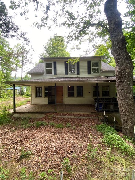 25 South St, Black Mountain, NC 28711