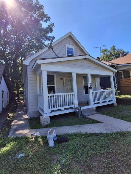 104 S 13th St, Kansas City, KS 66102