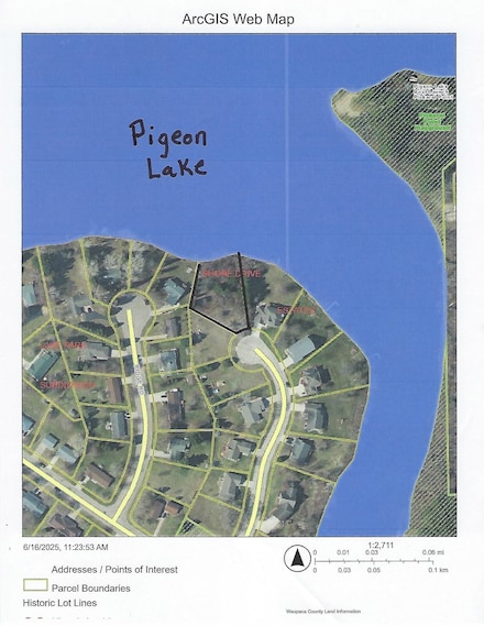 78 Shore Dr, Clintonville, WI 54929