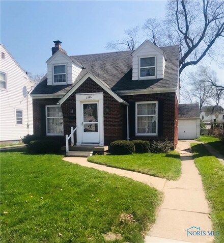 2940 Powhattan Pkwy, Toledo, OH 43606