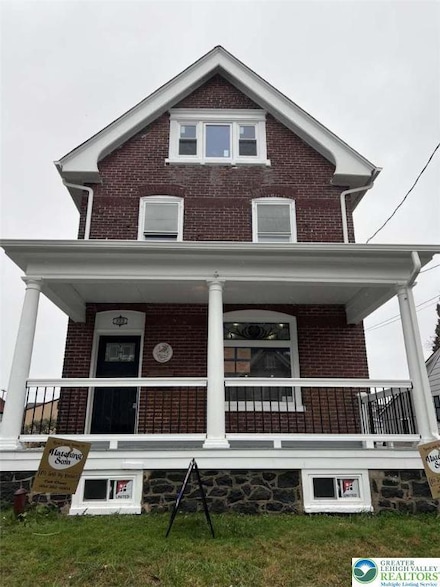 322 E Fairview St, Coopersburg, PA 18036