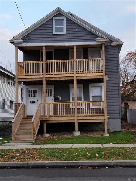 16571659 Lincoln Ave, Utica, NY 13502