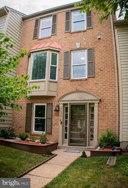7304 Rokeby Dr, Manassas, VA 20109