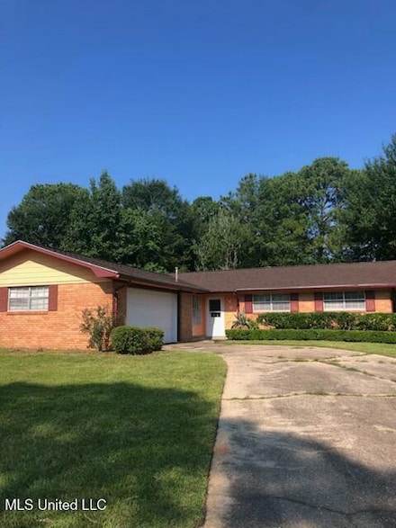 7 Wingate Dr, Gulfport, MS 39503