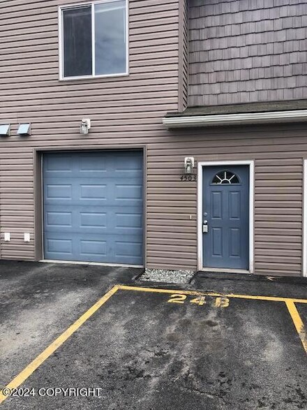 4503 Campbell Park Loop, Anchorage, AK 99507