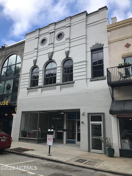 265 N Front St Unit 204, Wilmington, NC 28401