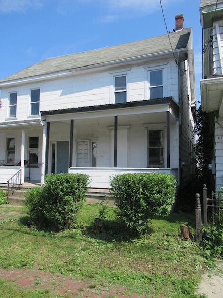 615 E Patterson St, Lansford, PA 18232