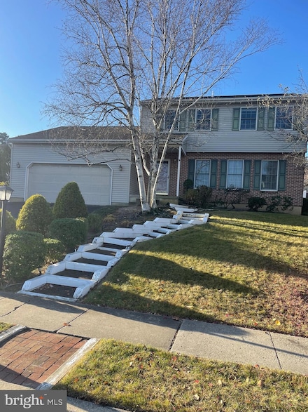 2720 Beacon Dr, Reading, PA 19608