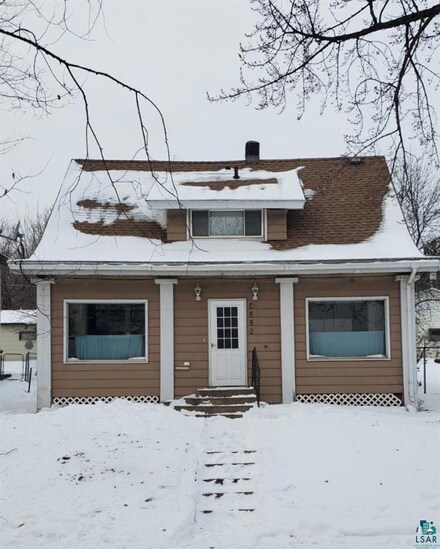 4225 W 8th St, Duluth, MN 55807