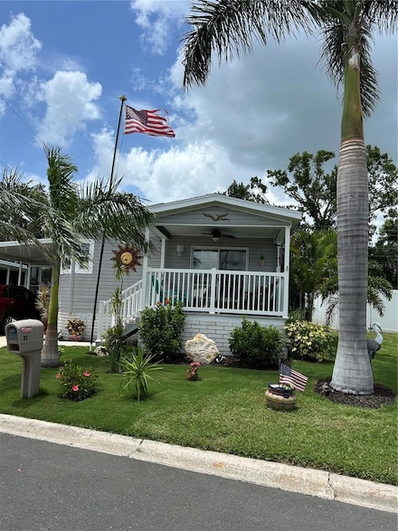 21 Shady Ln, Palmetto, FL 34221