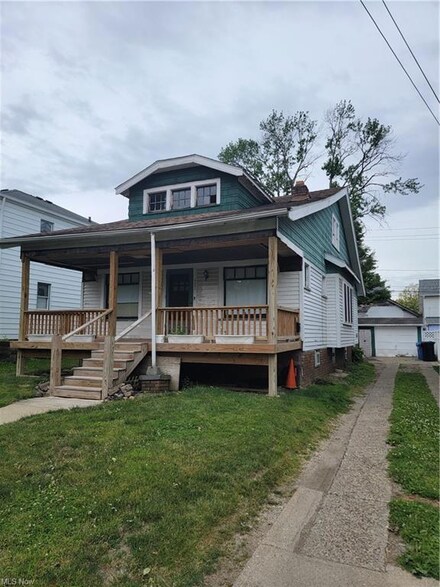4334 W 49th St, Cleveland, OH 44144
