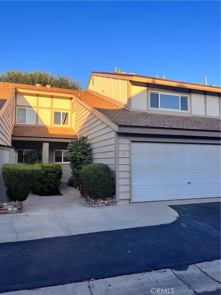 18319 Collins St Unit 10, Tarzana, CA 91356