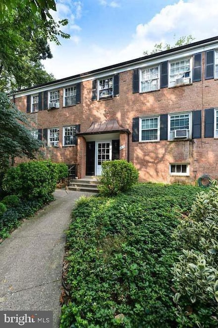 5014 Columbia Pike Unit 4, Arlington, VA 22204