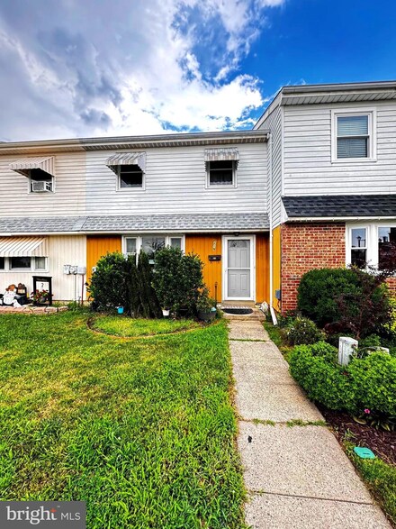 219 Stacy St, Burlington, NJ 08016
