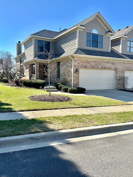 3749 King George Ln, Saint Charles, IL 60174