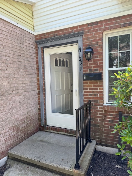 122 Queens Rd Unit 122N, Torrington, CT 06790