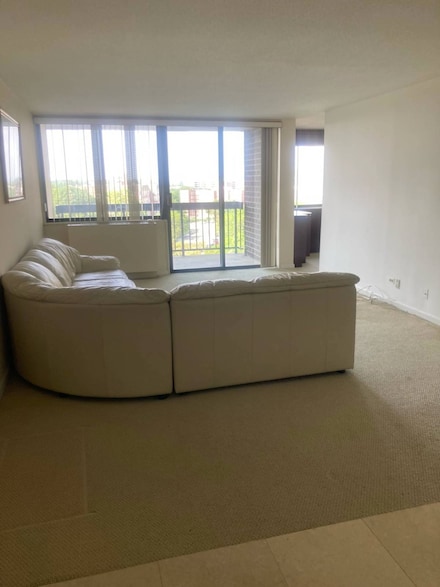 1 Bay Club Dr Unit 7K, Bayside, NY 11360