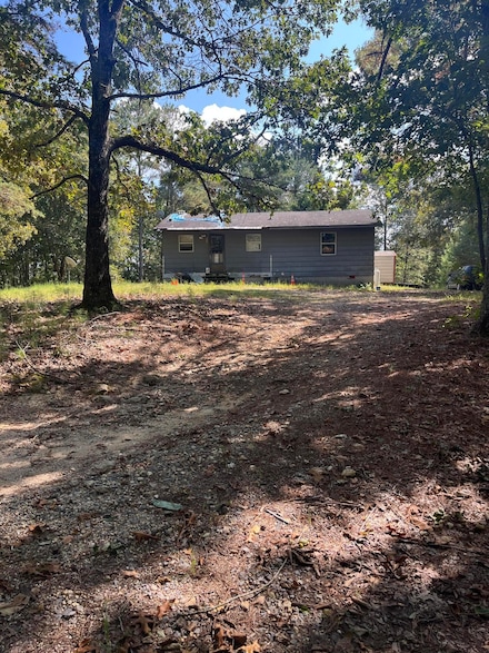 2950 Davis Rd, Rocky Face, GA 30740