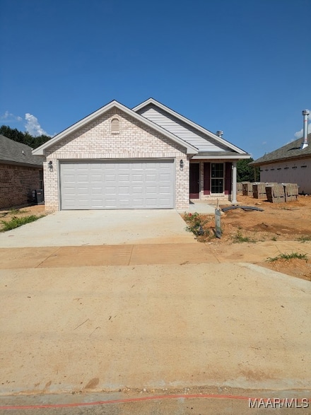 126 Colonial Plaza St, Millbrook, AL 36054