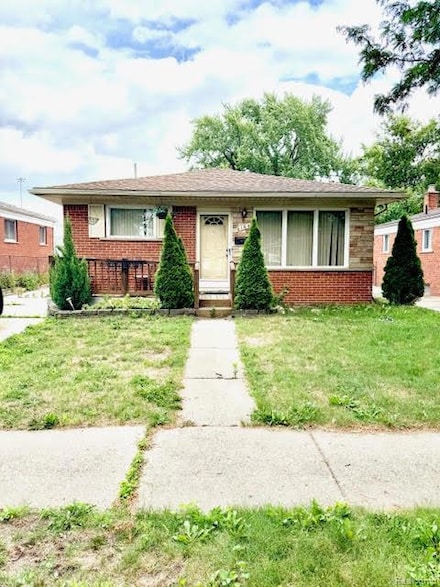 6164 Colonial St, Dearborn Heights, MI 48127