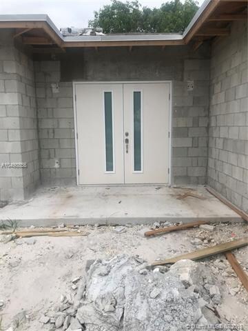 435 NW 192nd St, Miami, FL 33169