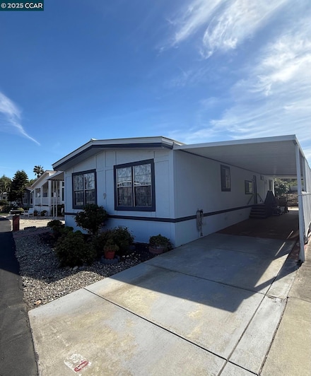 9 Palm Dr, Pittsburg, CA 94565
