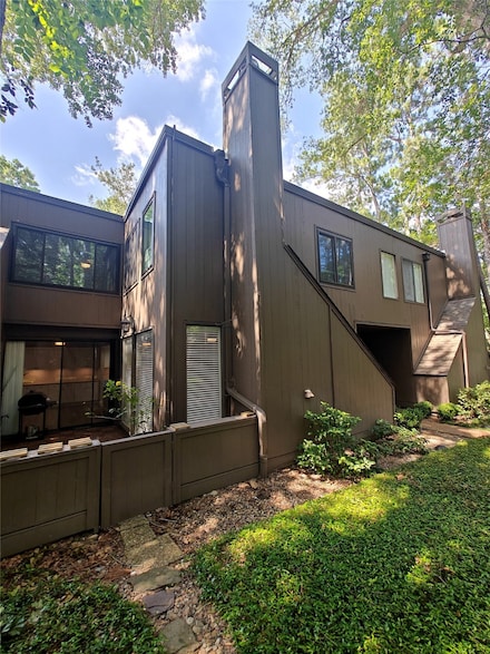 161 Litchfield Ln, Houston, TX 77024