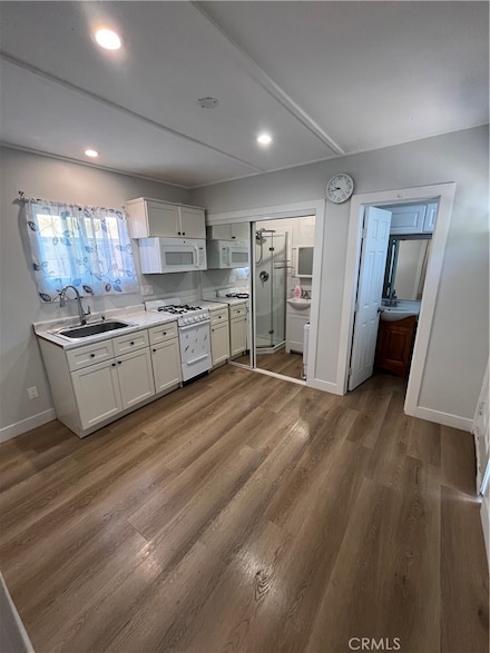 24407 1/2 Alliene Ave, Lomita, CA 90717