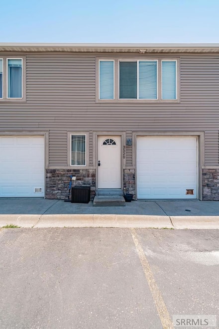 3520 Greenfield Dr, Ammon, ID 83406