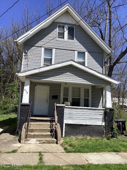 639 Bellevue Ave, Akron, OH 44307