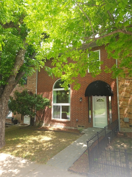 426 W Oak St, Weatherford, TX 76086