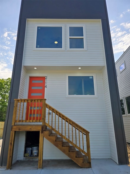 2110 - 2112 Des Chaumes St, Houston, TX 77026