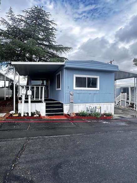 7245 Church St Unit 2, Yucca Valley, CA 92284