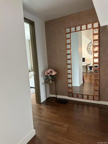 2717 42nd Rd Unit 15A, Long Island City, NY 11101